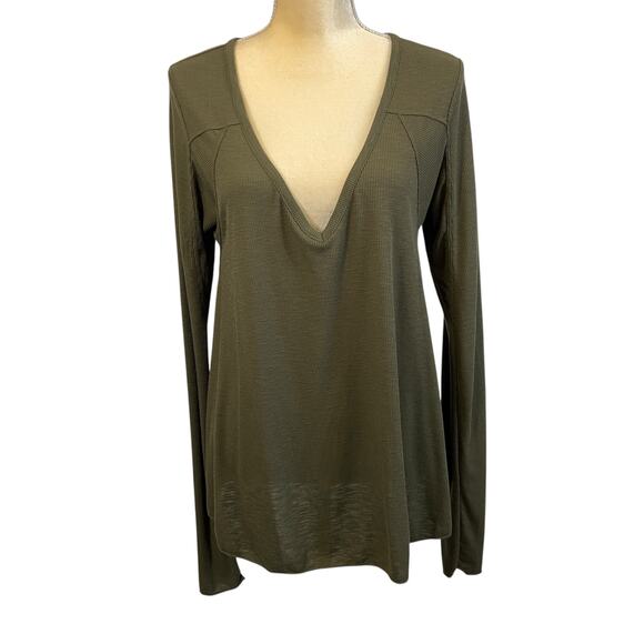 Intimately Free People Green Long Sleeves V Neck Pullover Top Large - Picture 1 of 7